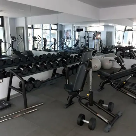 Sea Side Xscape Spa La Malul Marii Cu Piscina Sauna Fitness شقة Năvodari